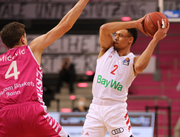 他既分散了 他既分散了