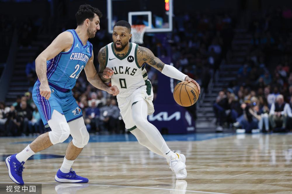 尽管她成功 尽管她成功